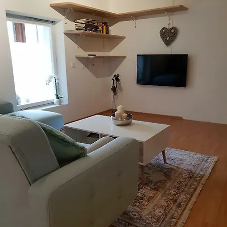 Majolka * Kamnik